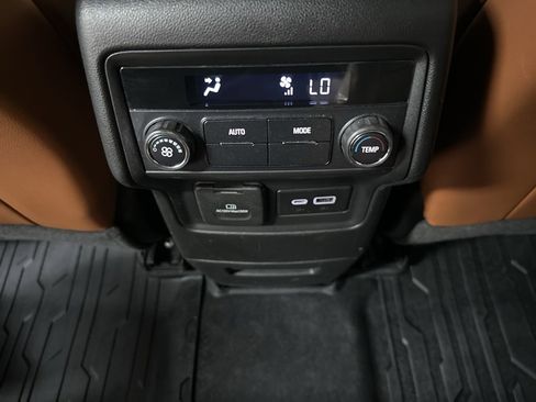 Used 2020 GMC Acadia AT4 w/ LPO, Floor Liner Package image 40