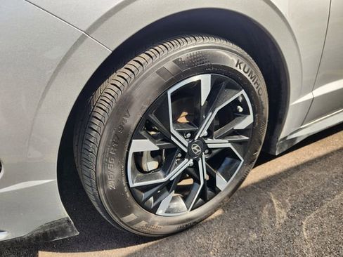 Used 2025 Hyundai Sonata SEL image 10