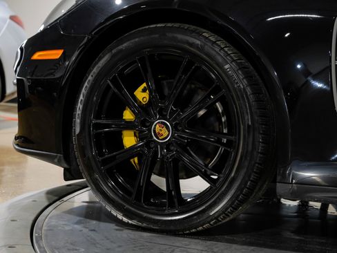 Used 2023 Porsche Panamera 4 Platinum Edition AWD/4WD image 62