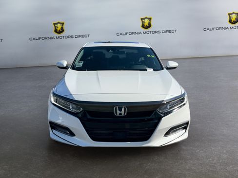 Used 2018 Honda Accord Sport image 8