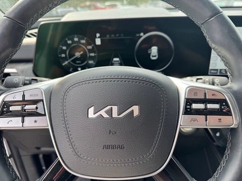 Used 2023 Kia Telluride SX Prestige AWD/4WD image 10