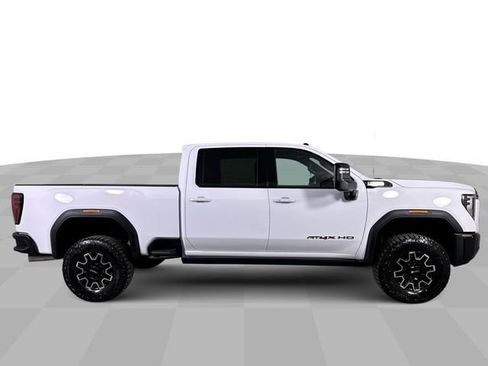 New 2026 GMC Sierra 2500 AT4X AWD/4WD image 10