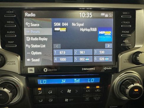 Used 2020 Toyota 4Runner Limited AWD/4WD image 28