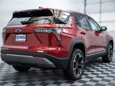 New 2026 Chevrolet Equinox LT AWD/4WD image 7