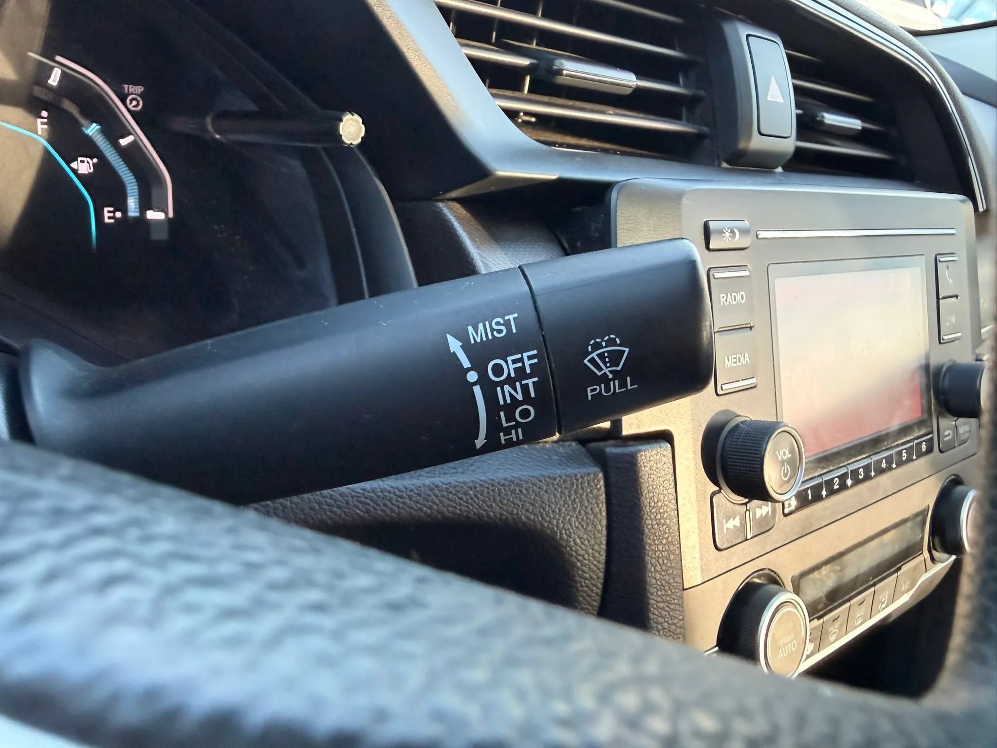 Used 2019 Honda Civic LX image 29