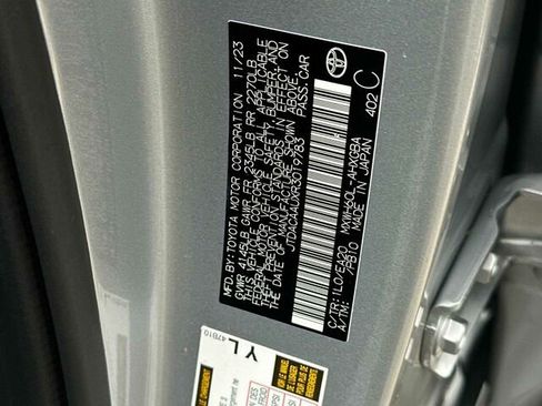 Used 2024 Toyota Prius XLE image 34