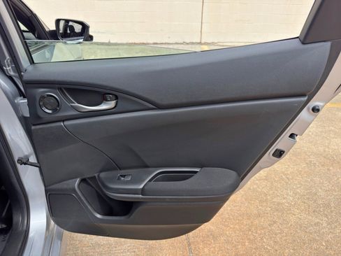 Used 2021 Honda Civic EX image 39