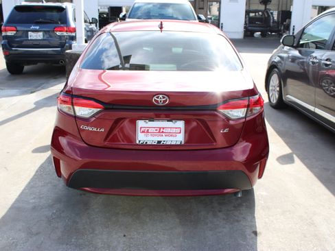 Used 2022 Toyota Corolla LE FWD image 8