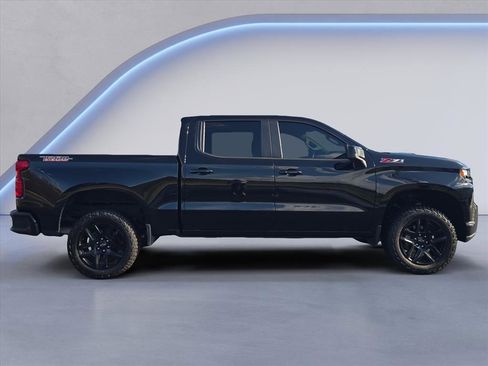 Used 2021 Chevrolet Silverado 1500 LT Trail Boss w/ LPO, Dark Essentials Package image 6