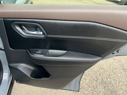 Certified 2023 Nissan Rogue SL AWD/4WD image 18