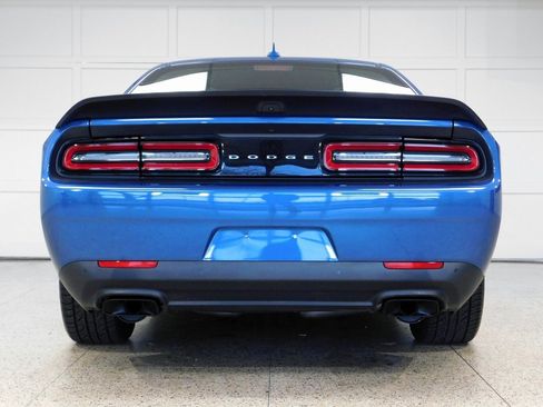 Used 2020 Dodge Challenger SRT Hellcat w/ Plus Package image 8
