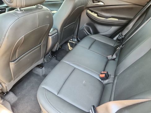 Used 2024 Buick Encore GX Sport Touring AWD/4WD image 9