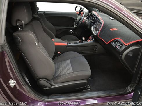 Used 2022 Dodge Challenger R/T Scat Pack RWD image 16