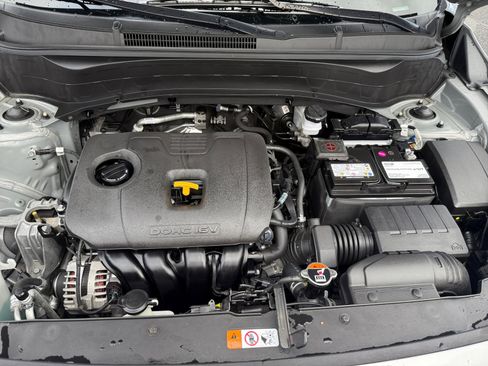 Certified 2022 Kia Seltos LX image 20