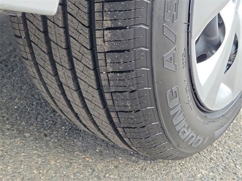 Used 2025 Toyota Corolla LE image 25