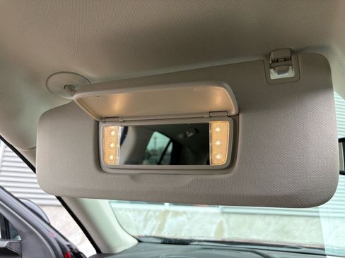 Used 2022 Buick Envision Essence w/ Sport Touring Package image 26