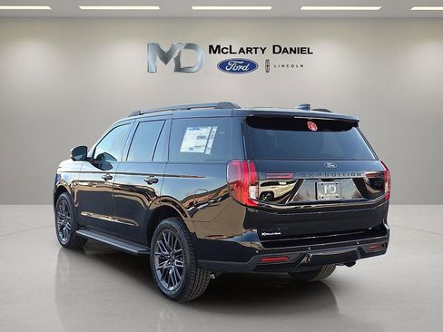 New 2026 Ford Expedition Platinum w/ Stealth Appearance Package image 4