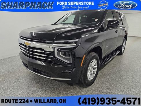 Used 2025 Chevrolet Tahoe LT AWD/4WD image 1