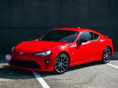 Used 2018 Toyota 86 GT image 32