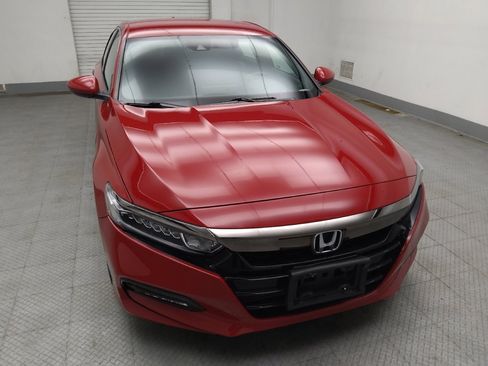 Used 2019 Honda Accord Sport image 14