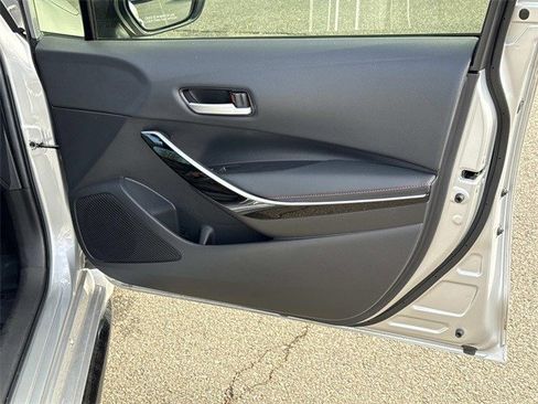 Used 2023 Toyota Corolla XSE image 8