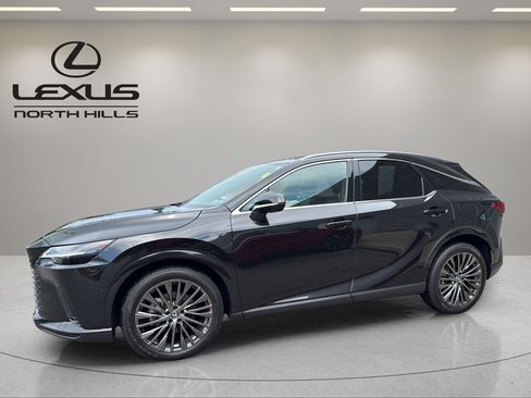 Used 2023 Lexus RX 350 w/ Accessory Package (2T) AWD/4WD image 9