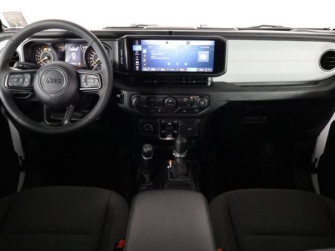 Used 2026 Jeep Wrangler Unlimited Sport AWD/4WD image 13
