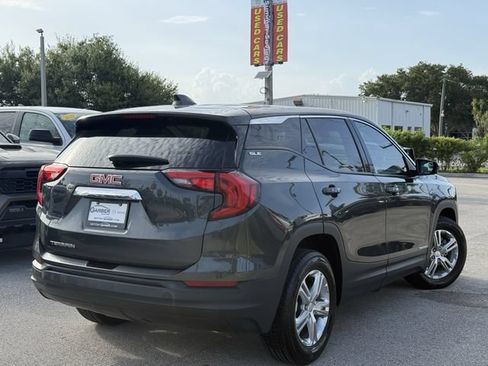 Used 2019 GMC Terrain SLE FWD image 3