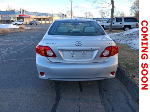 Used 2010 Toyota Corolla LE image 5