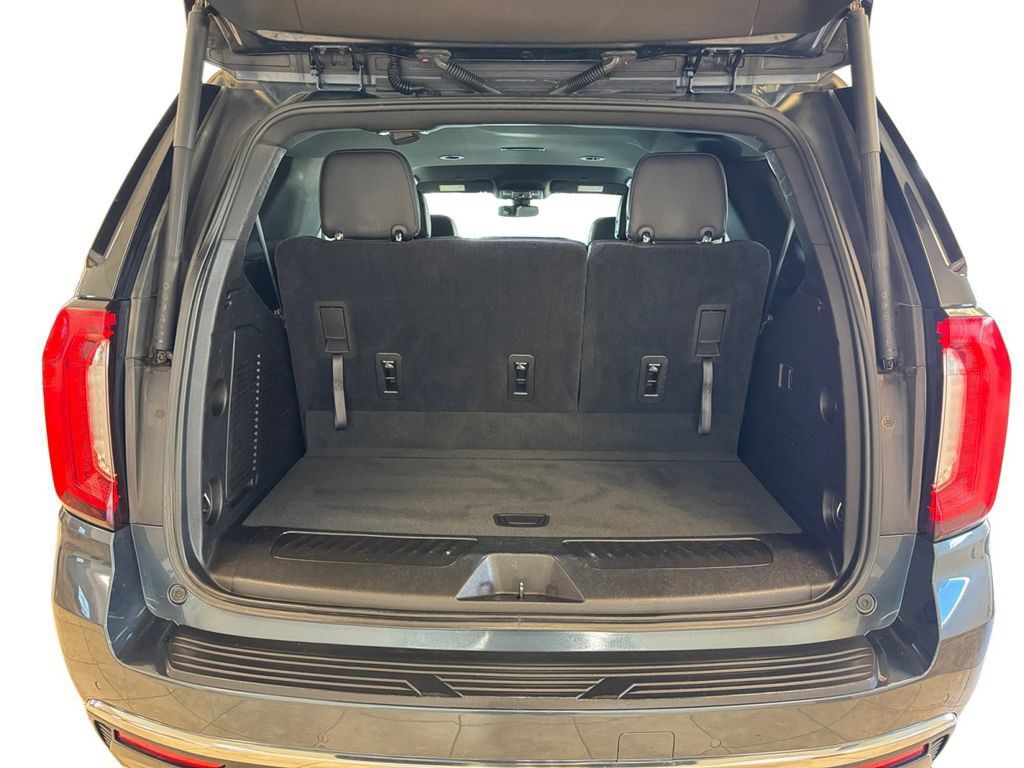 Used 2021 GMC Yukon SLT AWD/4WD image 19