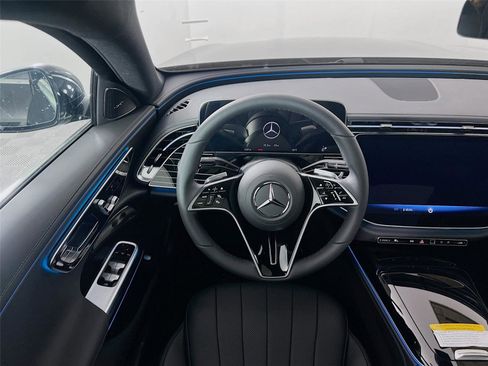 New 2026 Mercedes-Benz E 450 4MATIC Sedan image 20