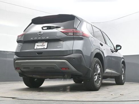 Used 2023 Nissan Rogue S AWD/4WD image 38