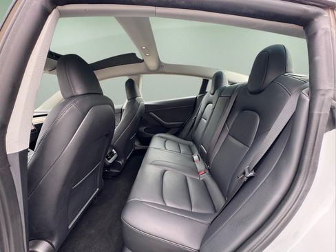 Used 2023 Tesla Model 3 Standard Range RWD image 10