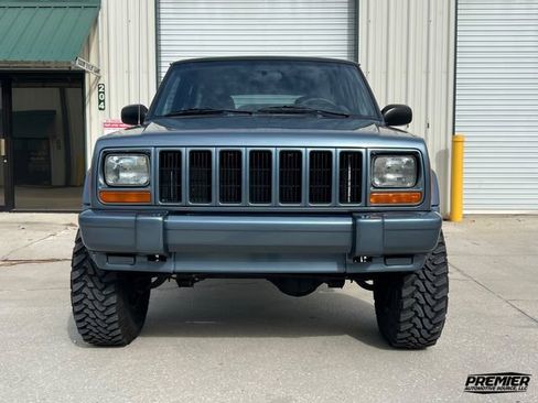 Used 1999 Jeep Cherokee Sport image 9