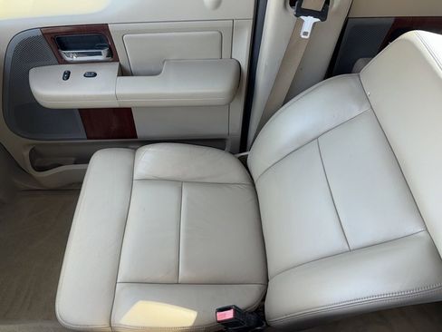 Used 2005 Ford F150 image 19