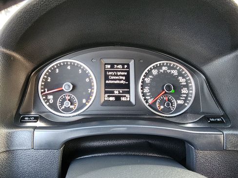 Used 2016 Volkswagen Tiguan R-Line FWD image 39