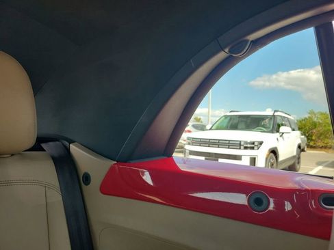 Used 2013 Volkswagen Beetle 2.5 image 6