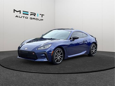 Used 2023 Toyota GR86 w/ ALL Weather Mat Package (TMS) image 4