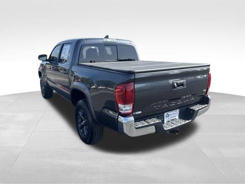 Used 2023 Toyota Tacoma SR5 RWD image 3