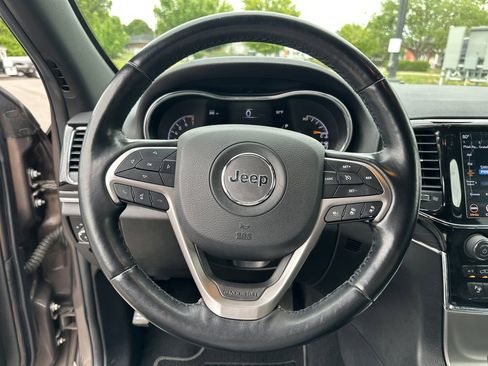 Certified 2021 Jeep Grand Cherokee Limited w/ Quick Order Package 28K 80th AWD/4WD image 12