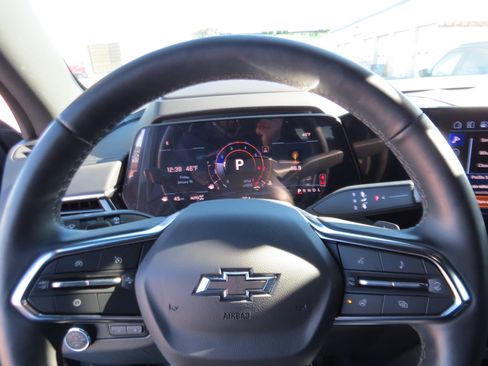 Used 2025 Chevrolet Tahoe Z71 w/ Z71 Off-Road Package image 24