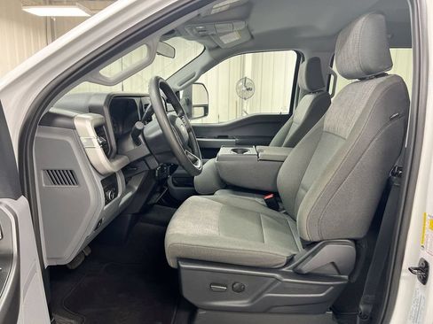 Used 2026 Ford F250 XLT AWD/4WD image 19