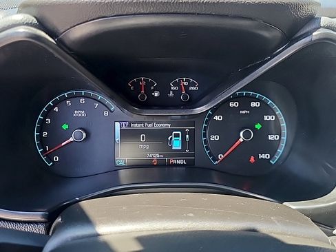 Used 2017 Chevrolet Colorado Z71 AWD/4WD image 19