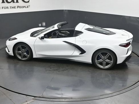New 2027 Chevrolet Corvette Stingray Coupe w/ 2LT RWD image 25