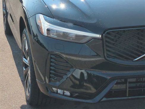 Used 2026 Volvo XC60 B5 Plus w/ Protection Package Premier image 10