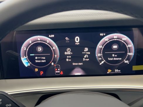 New 2026 Volkswagen Tiguan SE R-Line image 20