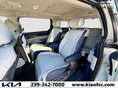 New 2026 Kia Carnival SX Prestige image 22