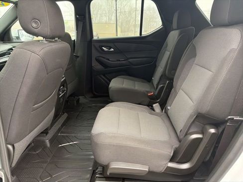 Certified 2023 Chevrolet Traverse LT w/ LPO, Floor Liner Package image 18