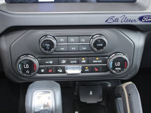 New 2026 Ford Bronco Badlands AWD/4WD image 14