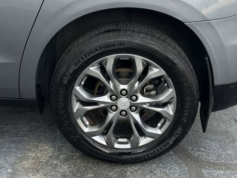 Used 2019 Buick Enclave Avenir w/ Avenir Technology Package image 11